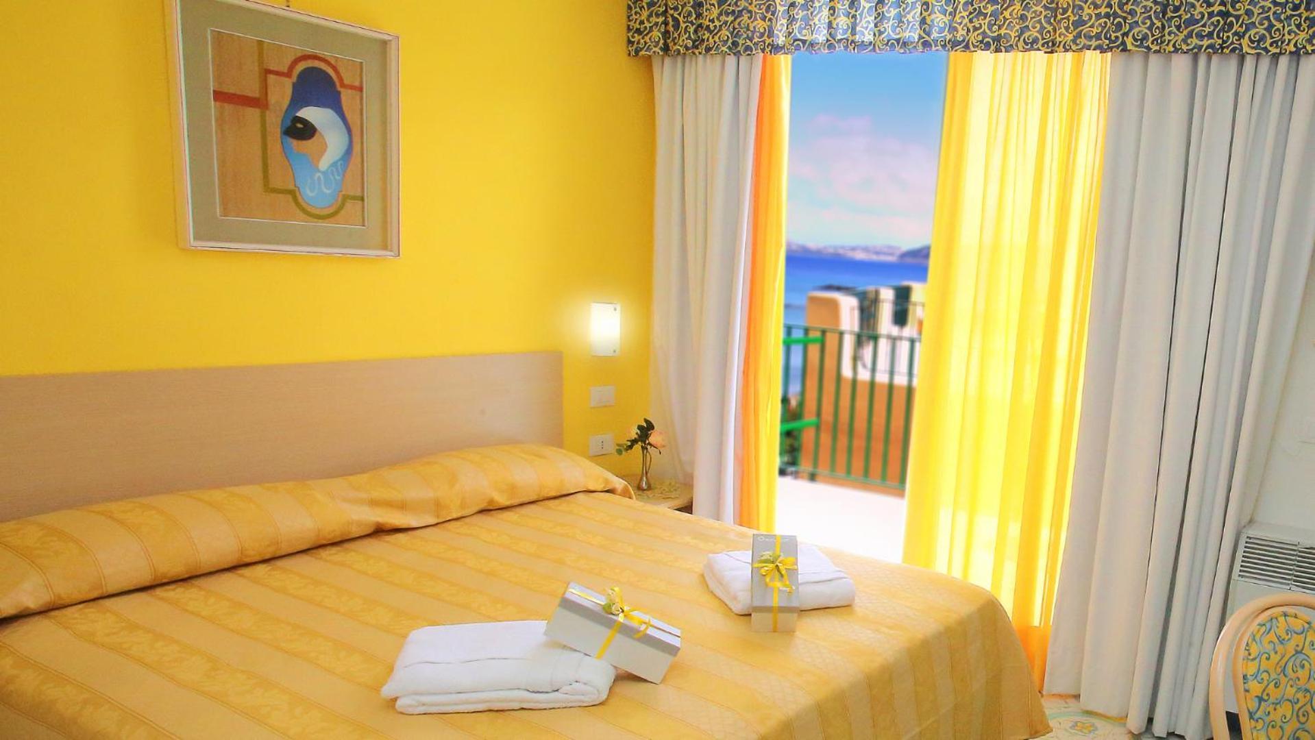 Hotel Solemare Beach & Beauty Spa Ischia Dış mekan fotoğraf